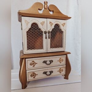 Vintage Midcentury Cream and Gold Jewelry Organizer With Working Music Box